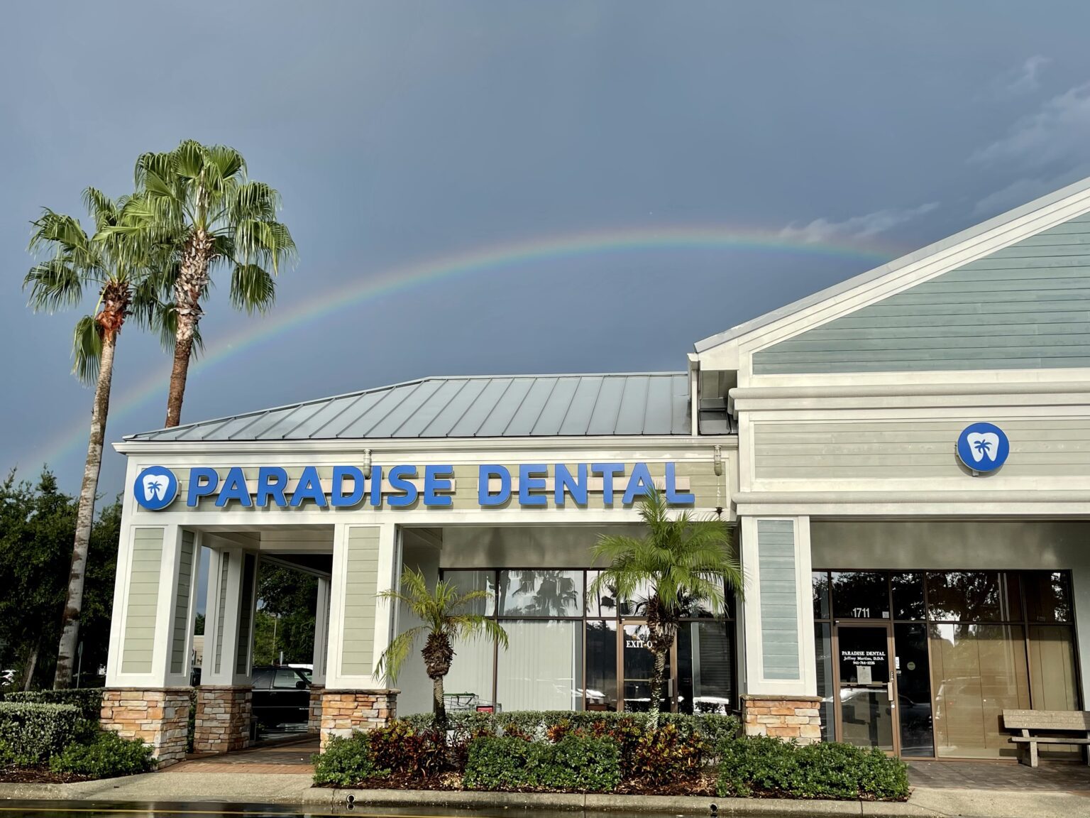 About Paradise Dental Smiles Your Trusted Dental Care Provider in